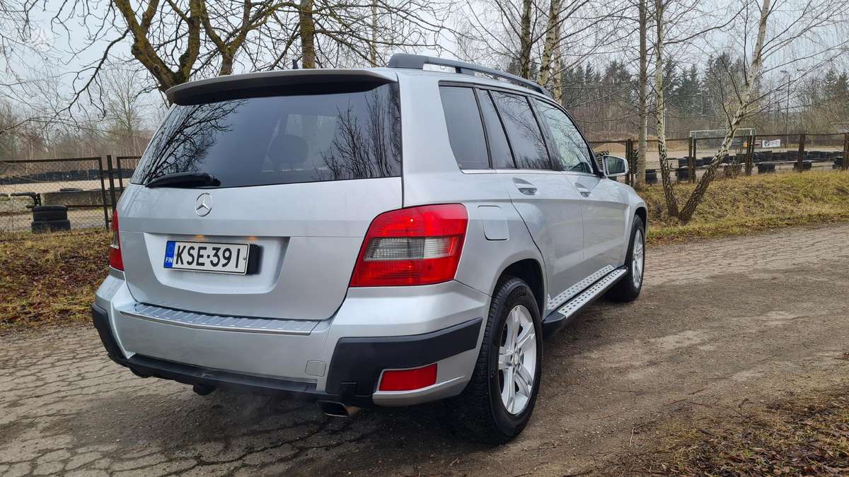 Mercedes-Benz GLK320 2008 — photo 6