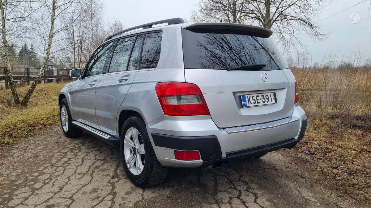 Mercedes-Benz GLK320 2008 — photo 8