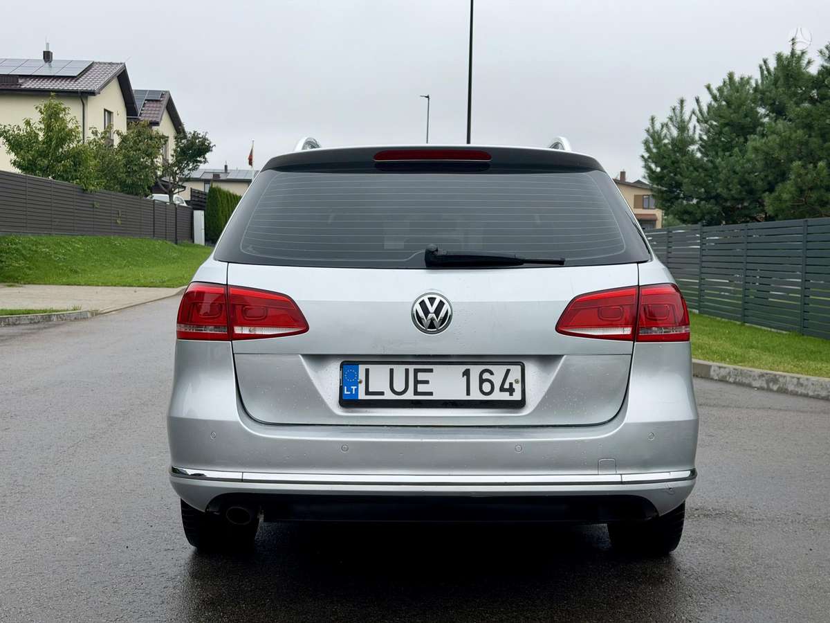 Volkswagen Passat 2011 — photo 6