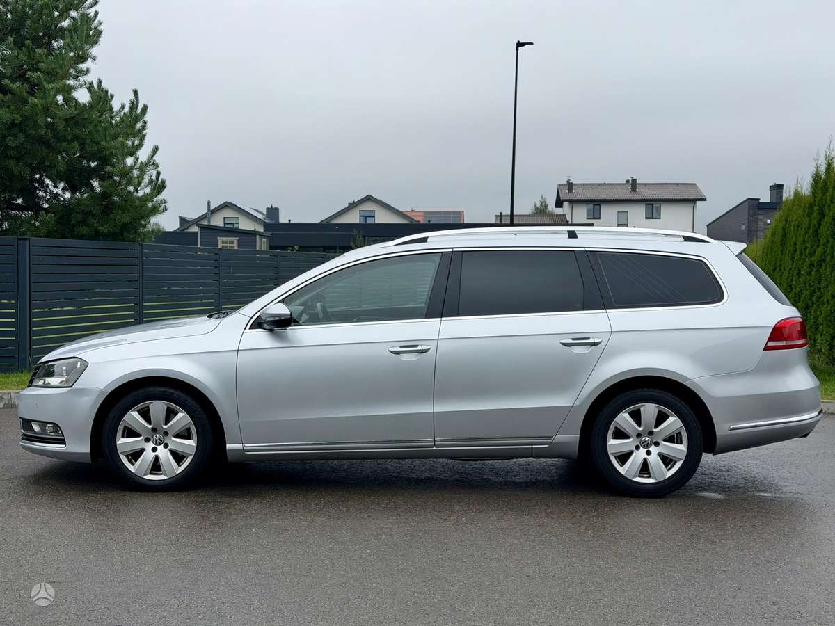Volkswagen Passat 2011 — photo 8
