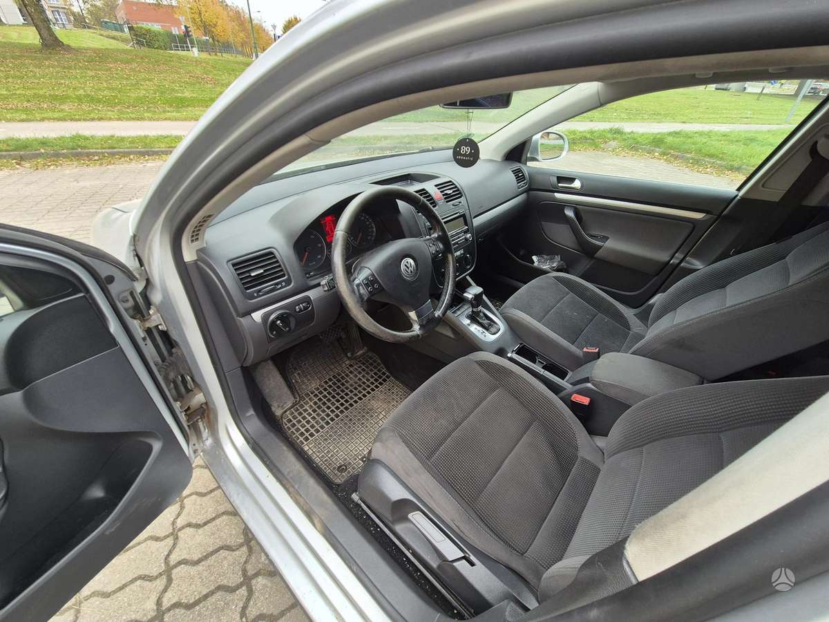 Volkswagen Golf 2008 — photo 17