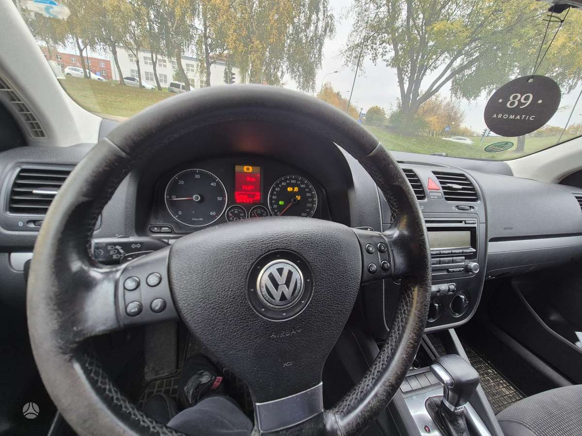 Volkswagen Golf 2008 — photo 22