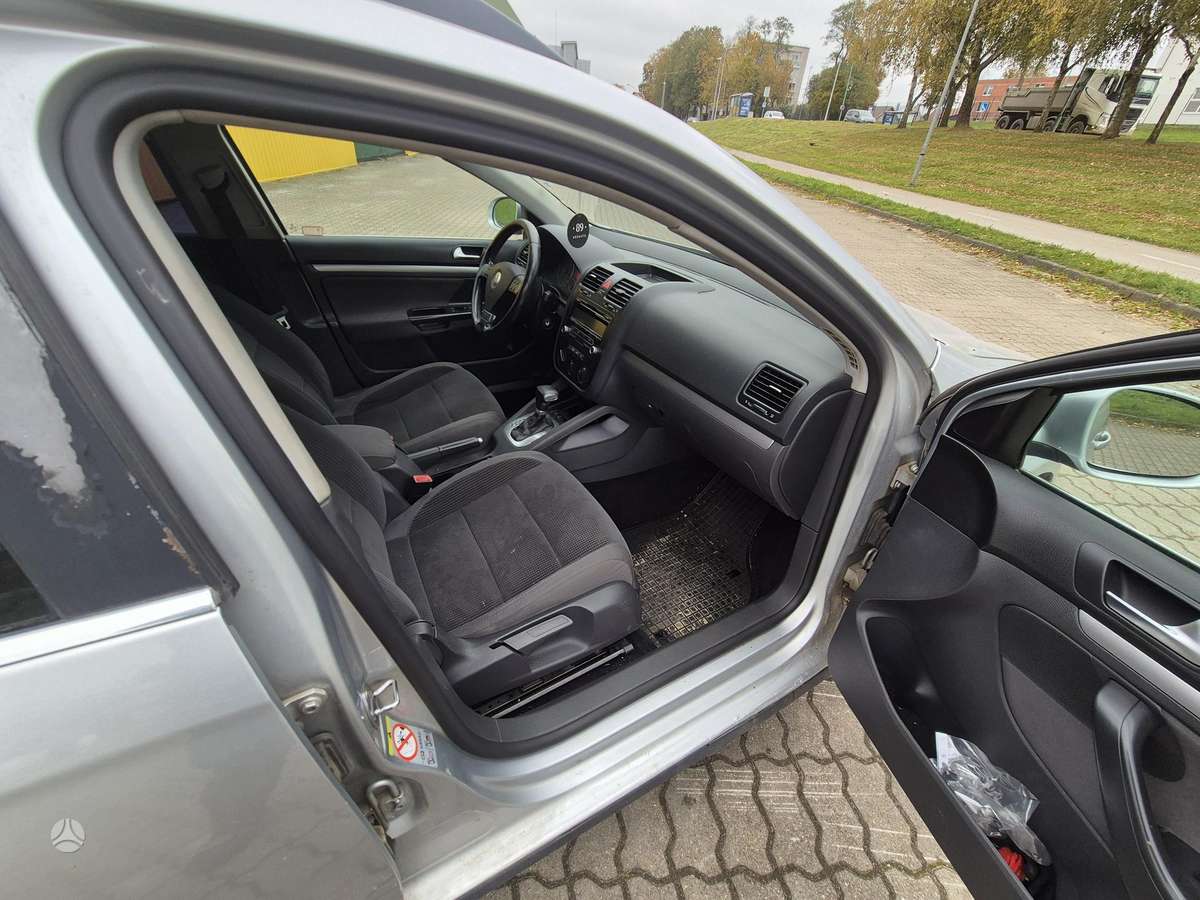 Volkswagen Golf 2008 — photo 28