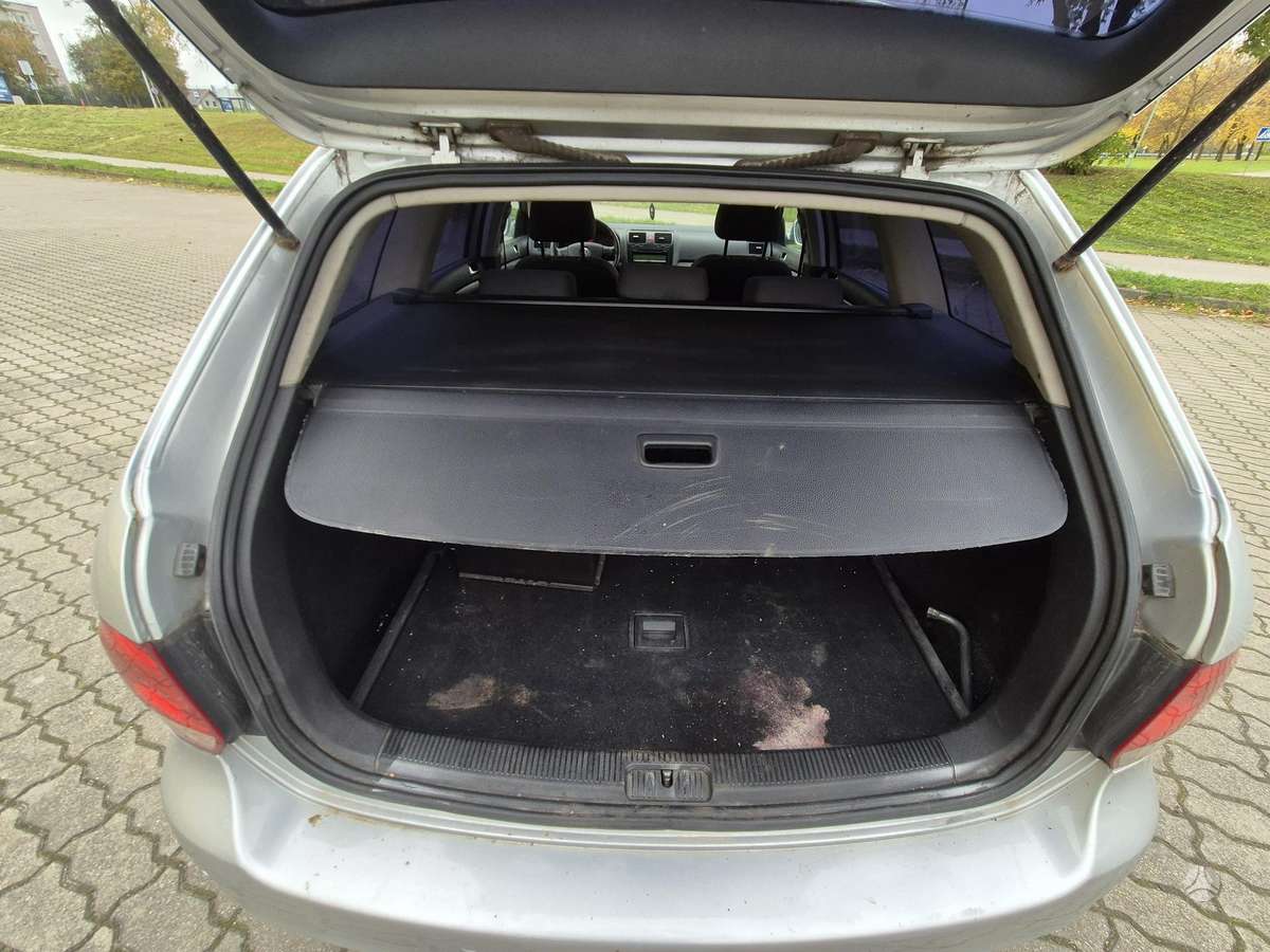 Volkswagen Golf 2008 — photo 29