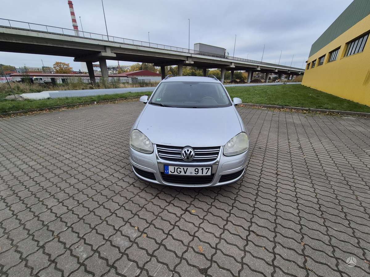 Volkswagen Golf 2008 — interior