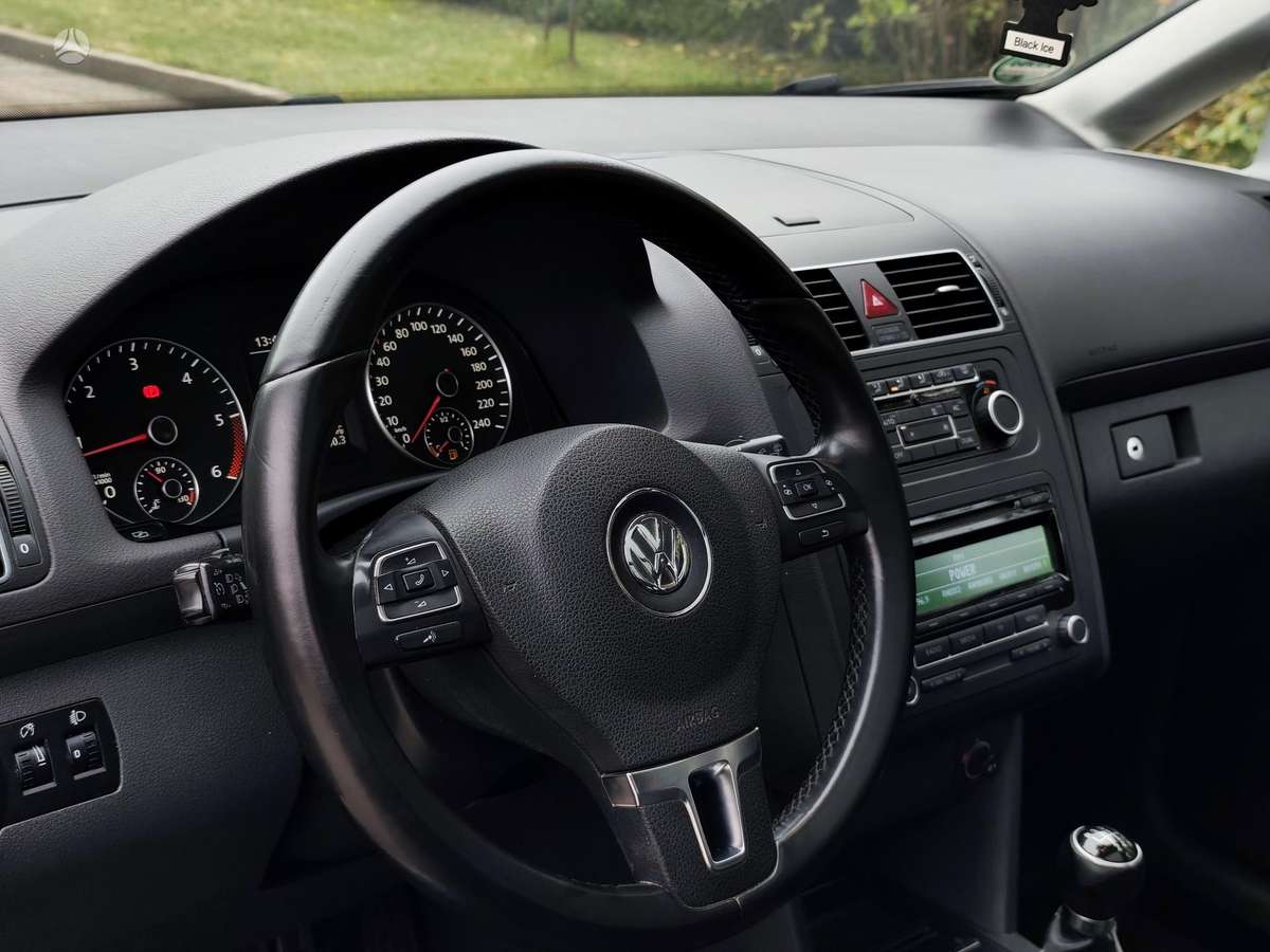 Volkswagen Cross 2011 — photo 6