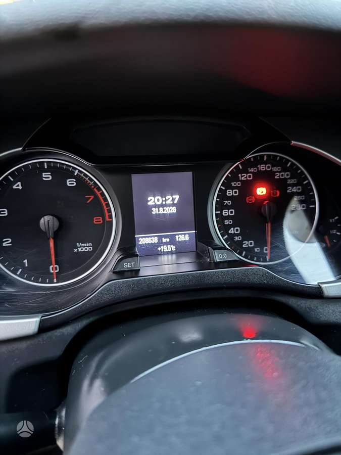 Audi A4 2008 — photo 11