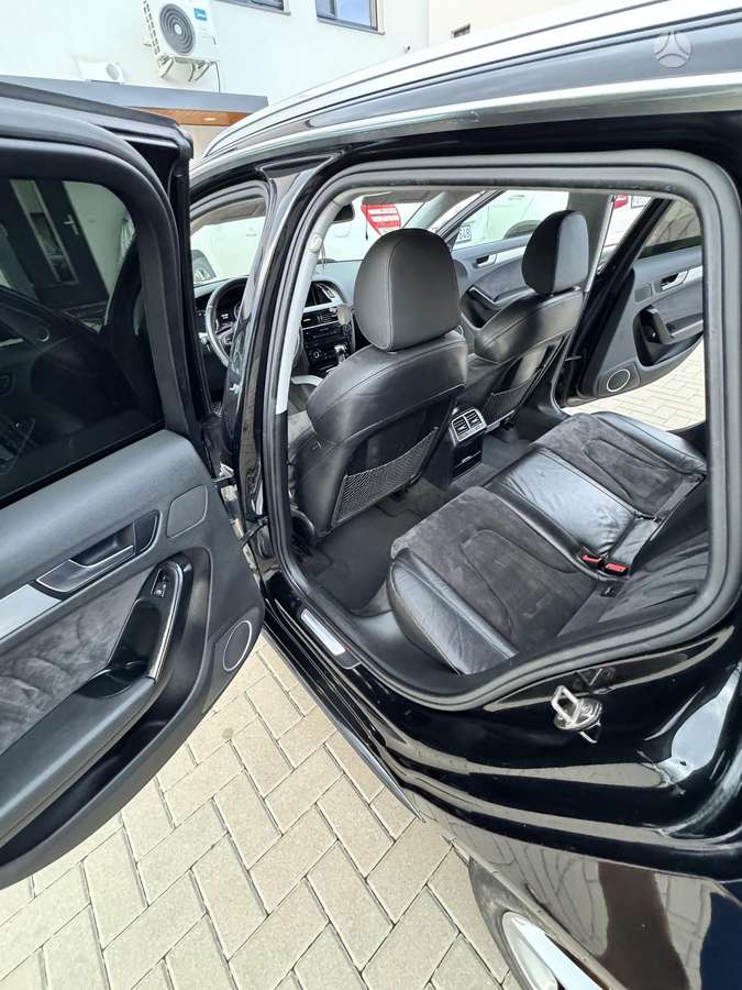 Audi A4 2008 — photo 13