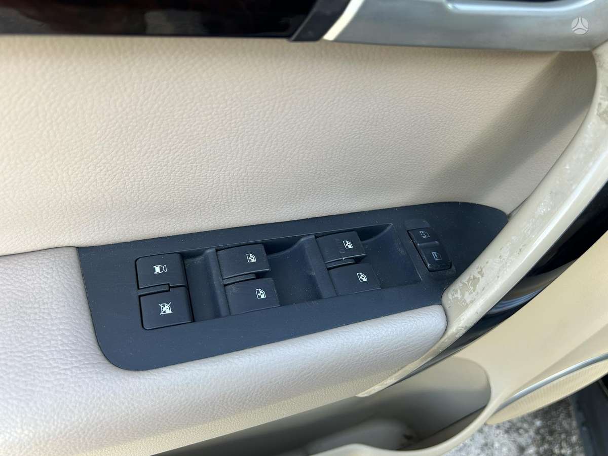 Chevrolet Captiva 2007 — photo 18