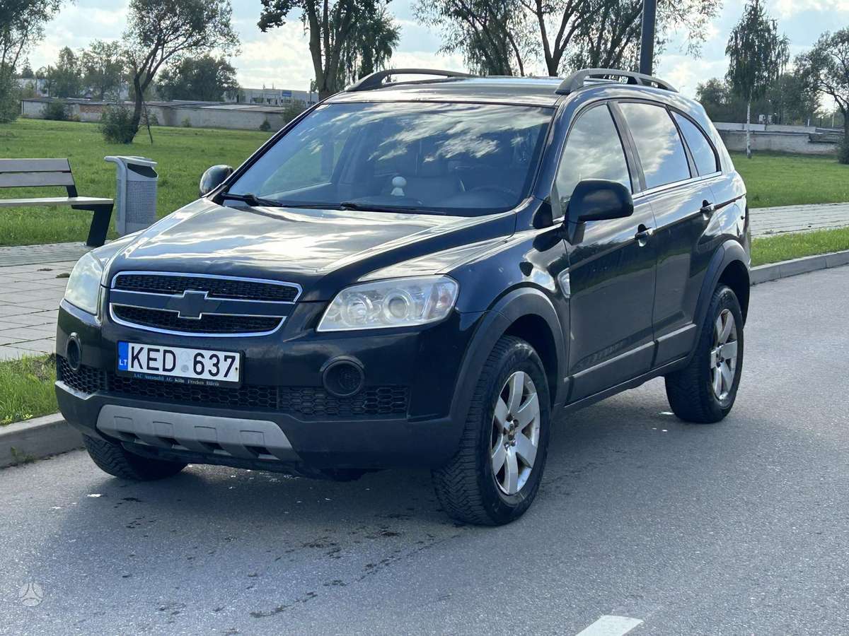 Chevrolet Captiva 2007 — rear view