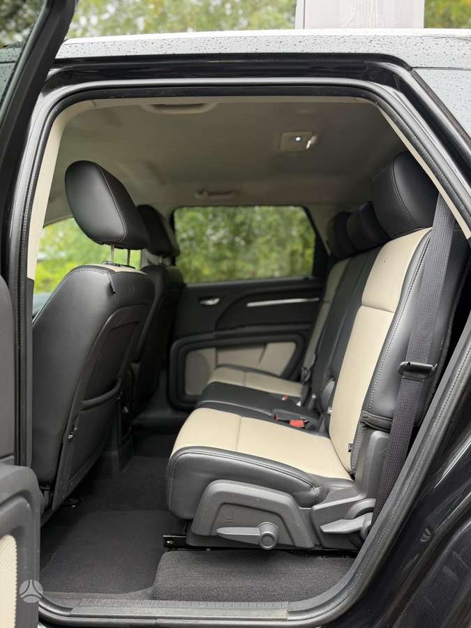 Dodge Journey 2009 — photo 13