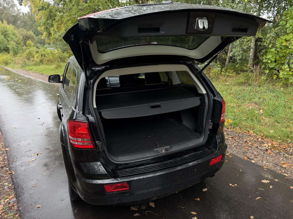 Dodge Journey 2009 — photo 22