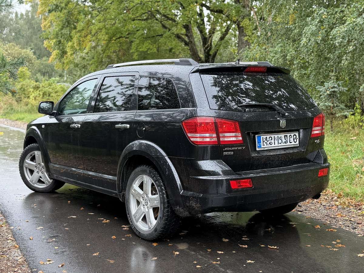 Dodge Journey 2009 — engine 1968 cm³, 140 HP (103kW)