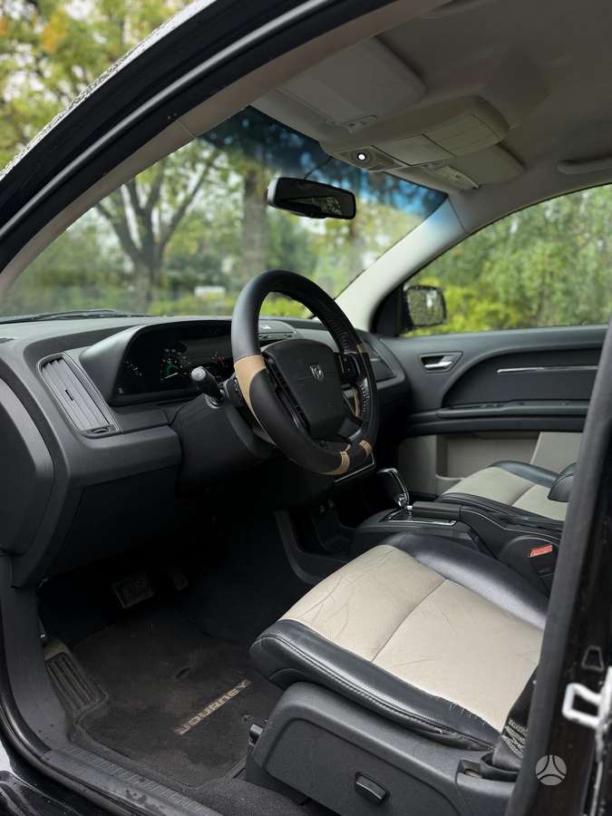 Dodge Journey 2009 — photo 5