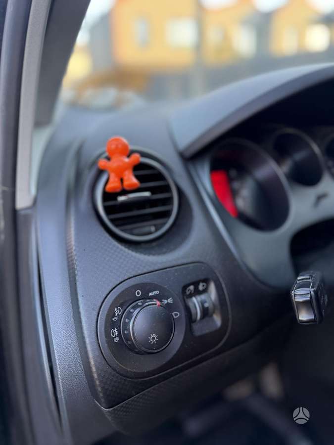 Seat Altea 2007 — photo 17