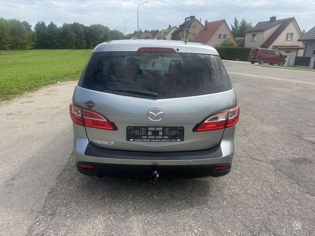 Mazda 5 2011 — photo 6