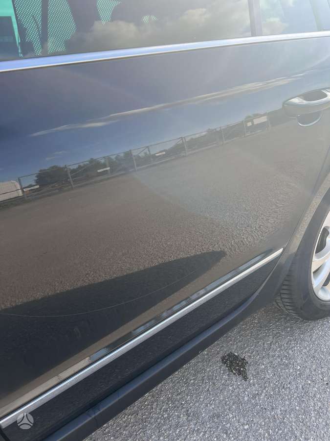 Skoda Superb 2010 — engine 1968 cm³, 140 HP (103kW)