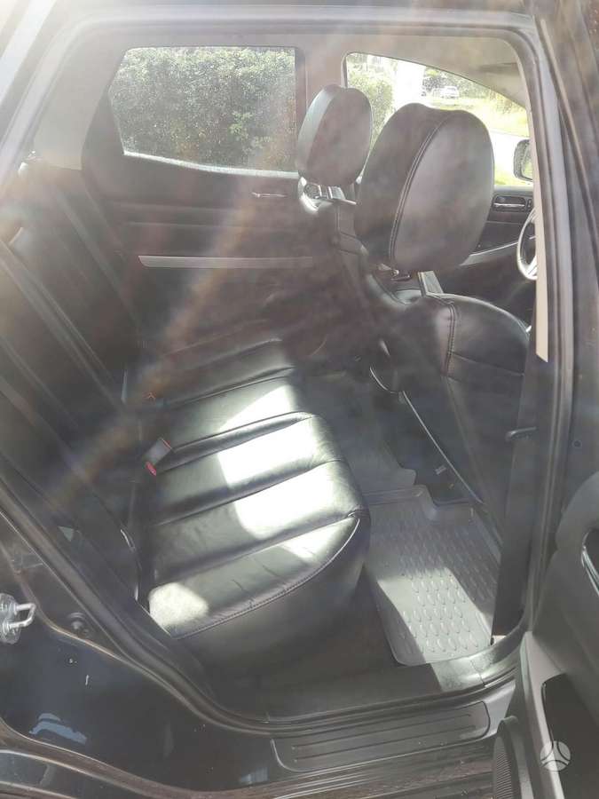 Mazda CX-7 2011 — photo 11