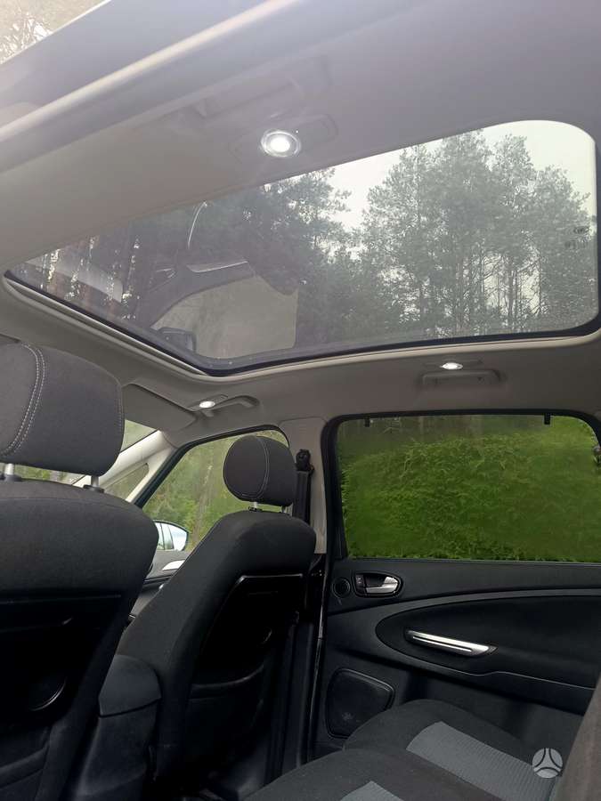 Ford S-MAX 2010 — фото 13