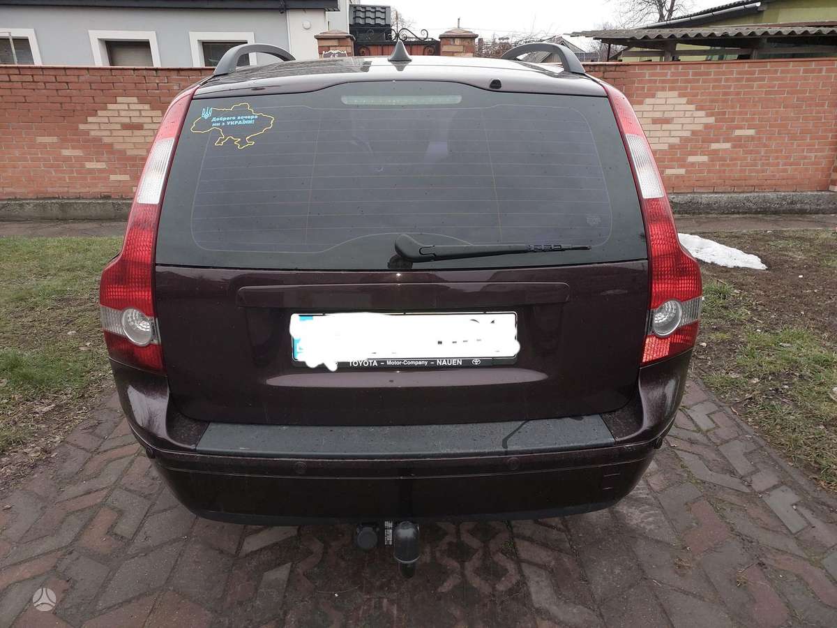 Volvo V50 2005 — салон