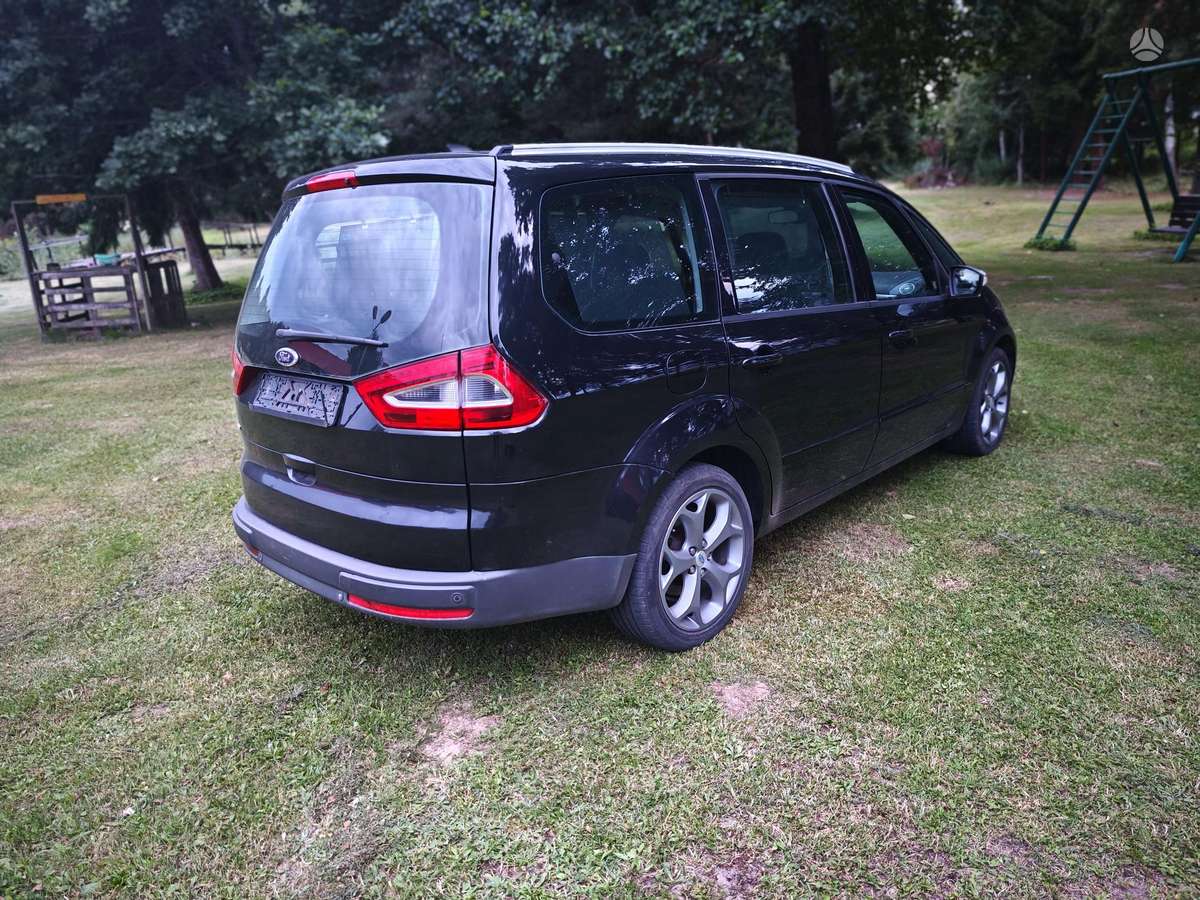 Ford Galaxy 2011 — двигун 1560 cm³, 116 HP (85kW)