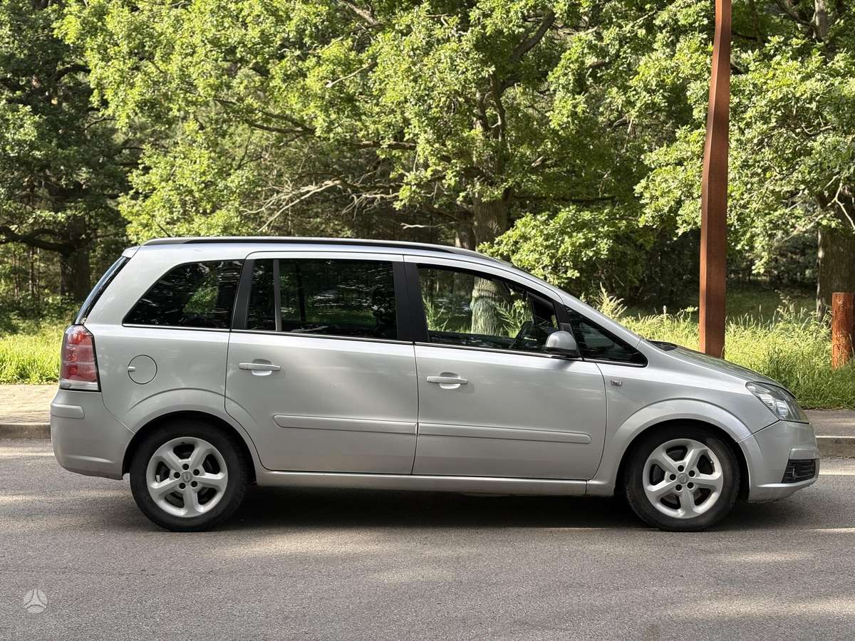 Opel Zafira 2005 — photo 5