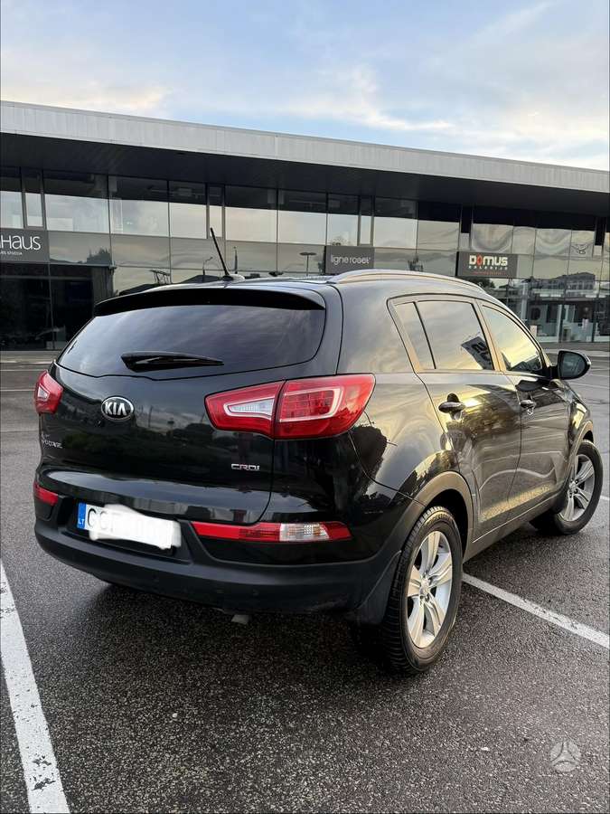 Kia Sportage 2013 — engine 1995 cm³, 136 HP (100kW)