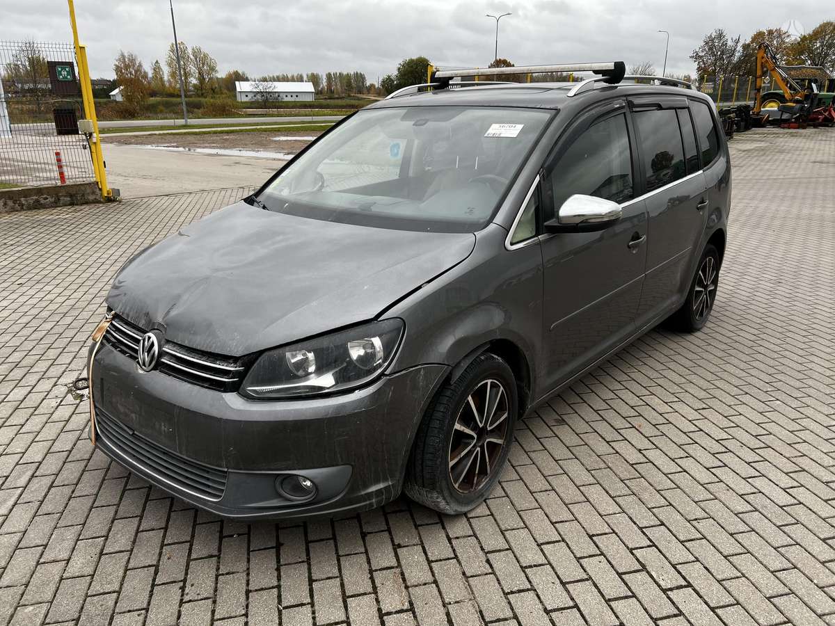 Volkswagen Touran, 2011