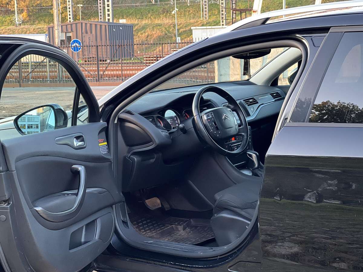 Citroen C5 2008 — photo 10