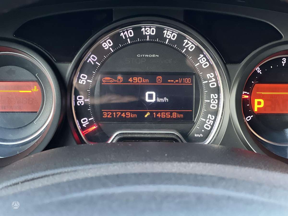 Citroen C5 2008 — photo 11