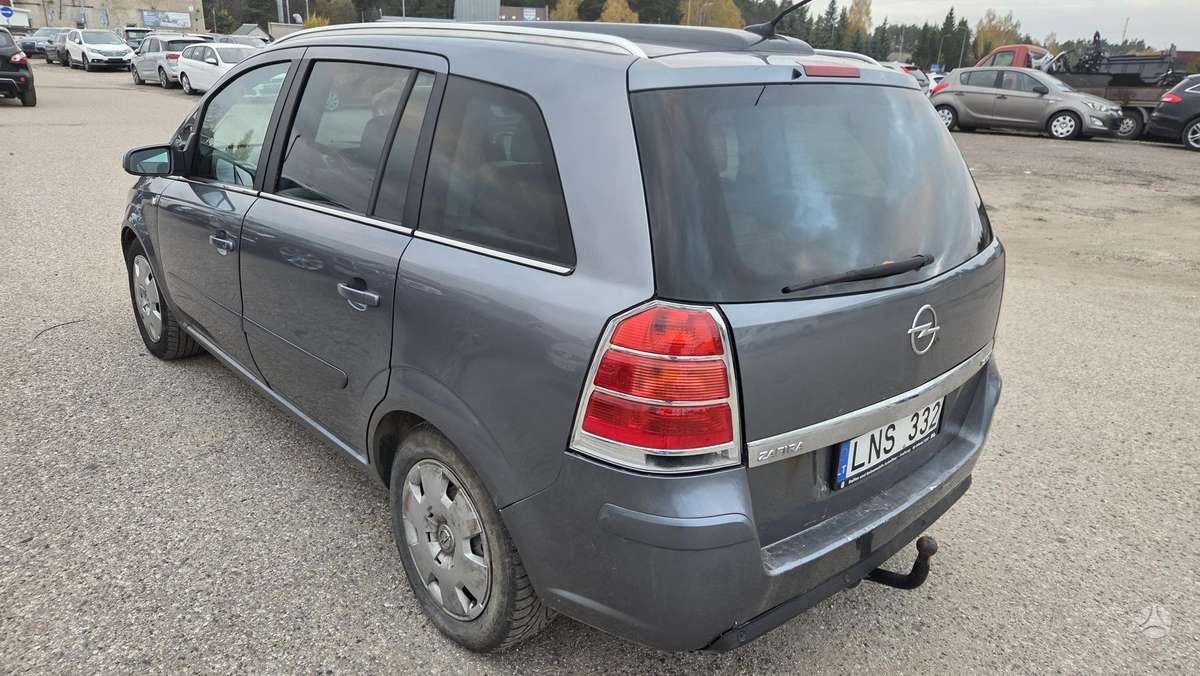 Opel Zafira 2007 — photo 10