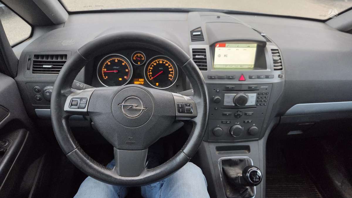 Opel Zafira 2007 — photo 12