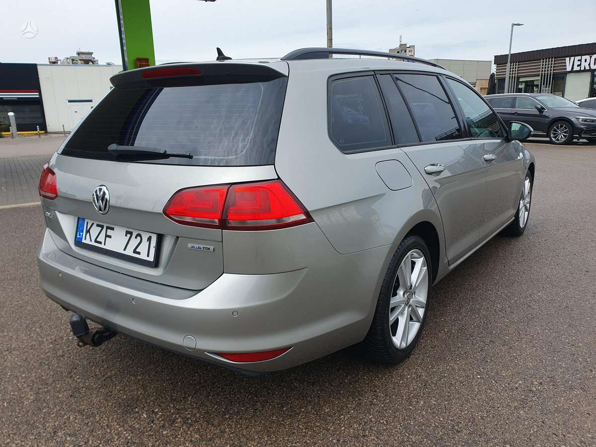 Volkswagen Golf 2014 — engine 1598 cm³, 110 HP (81kW)