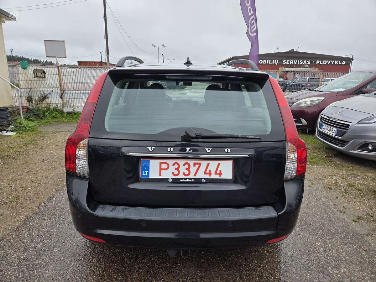 Volvo V50 2012 — photo 5