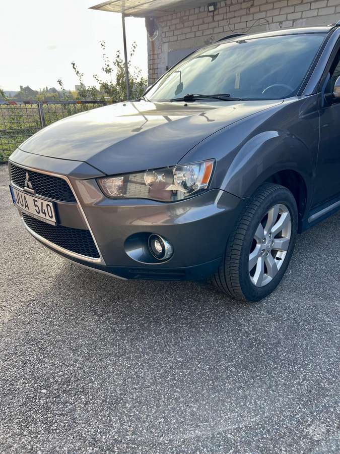 Mitsubishi Outlander 2010 — vehicle for AFU Ukraine