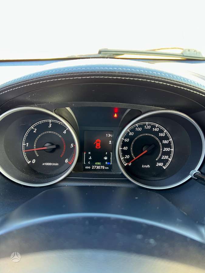 Mitsubishi Outlander 2010 — photo 14