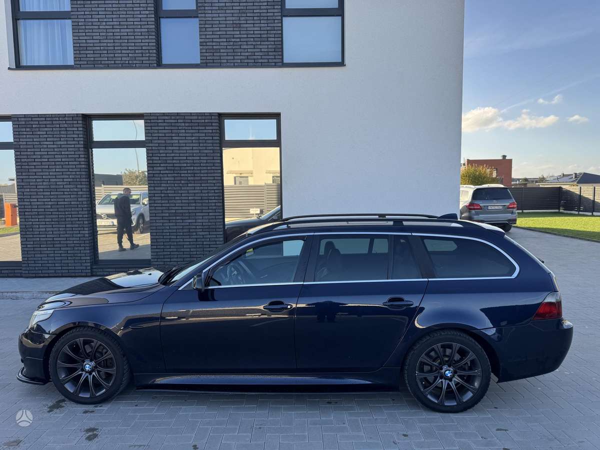 BMW 530 2005 — photo 16