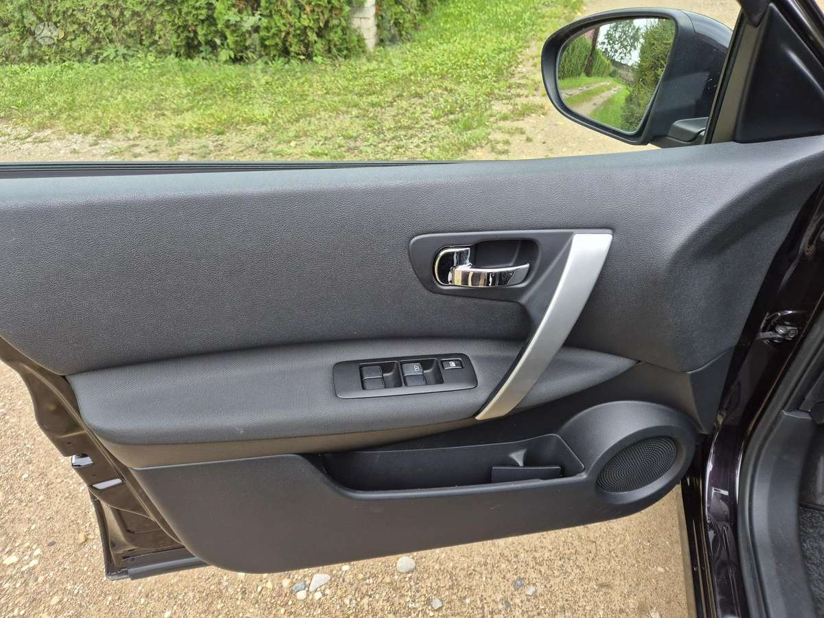 Nissan Qashqai+2 2012 — photo 16