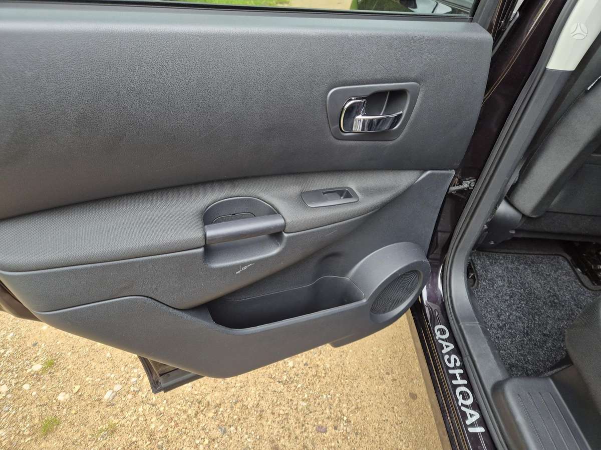 Nissan Qashqai+2 2012 — photo 18