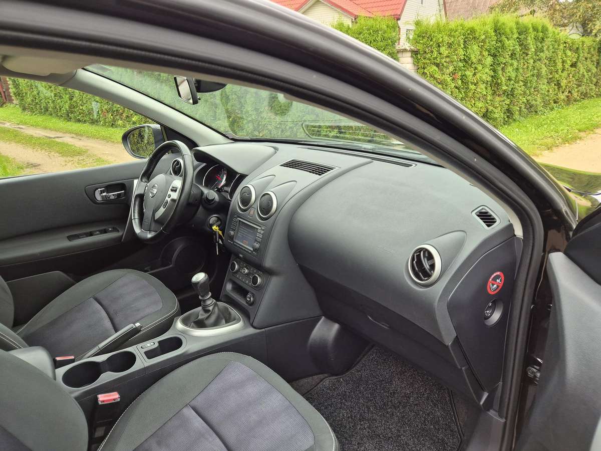 Nissan Qashqai+2 2012 — photo 20