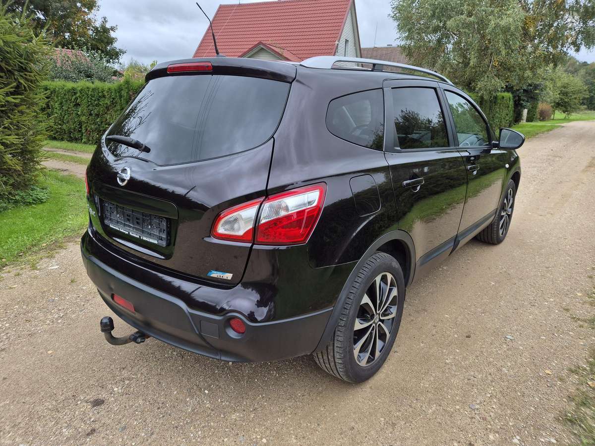 Nissan Qashqai+2 2012 — photo 7