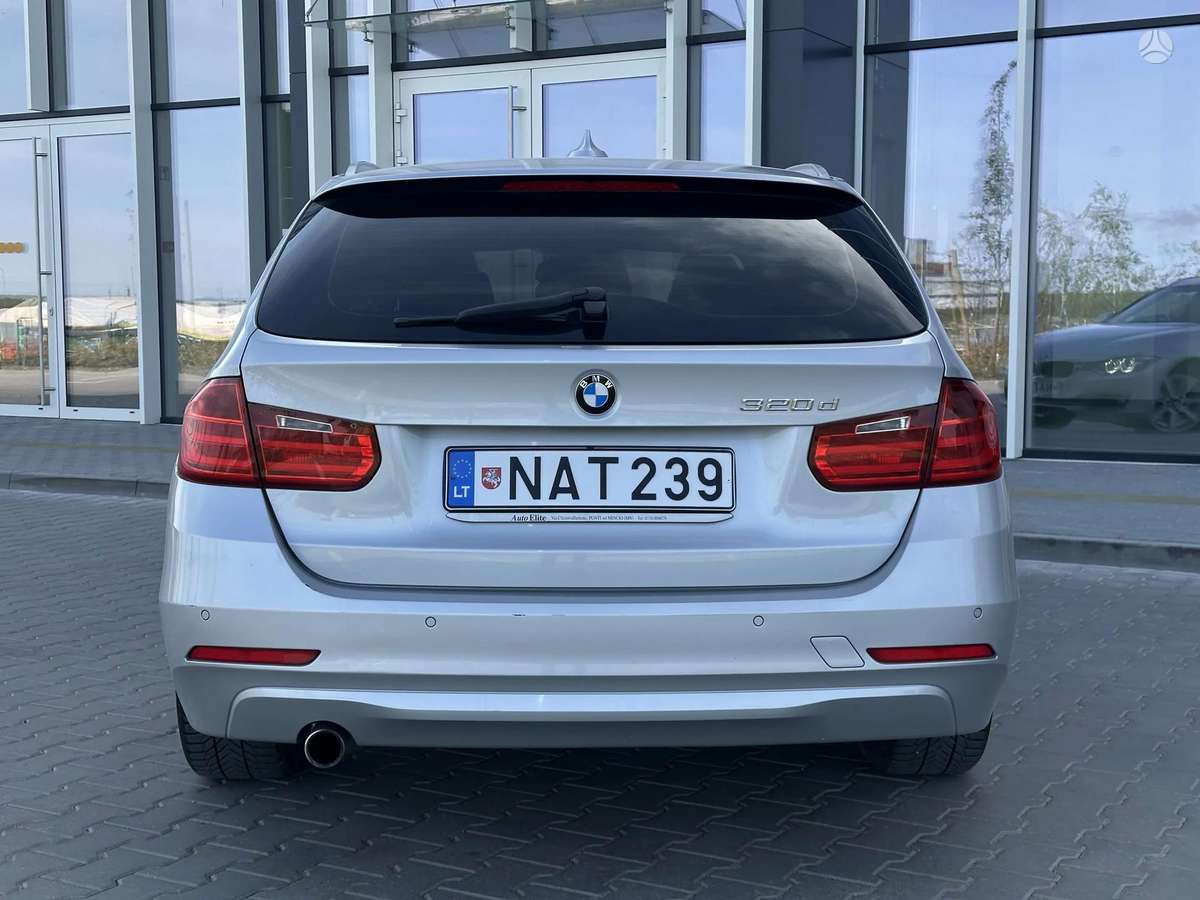 BMW 320 2012 — двигун 1995 cm³, 184 HP (135kW)