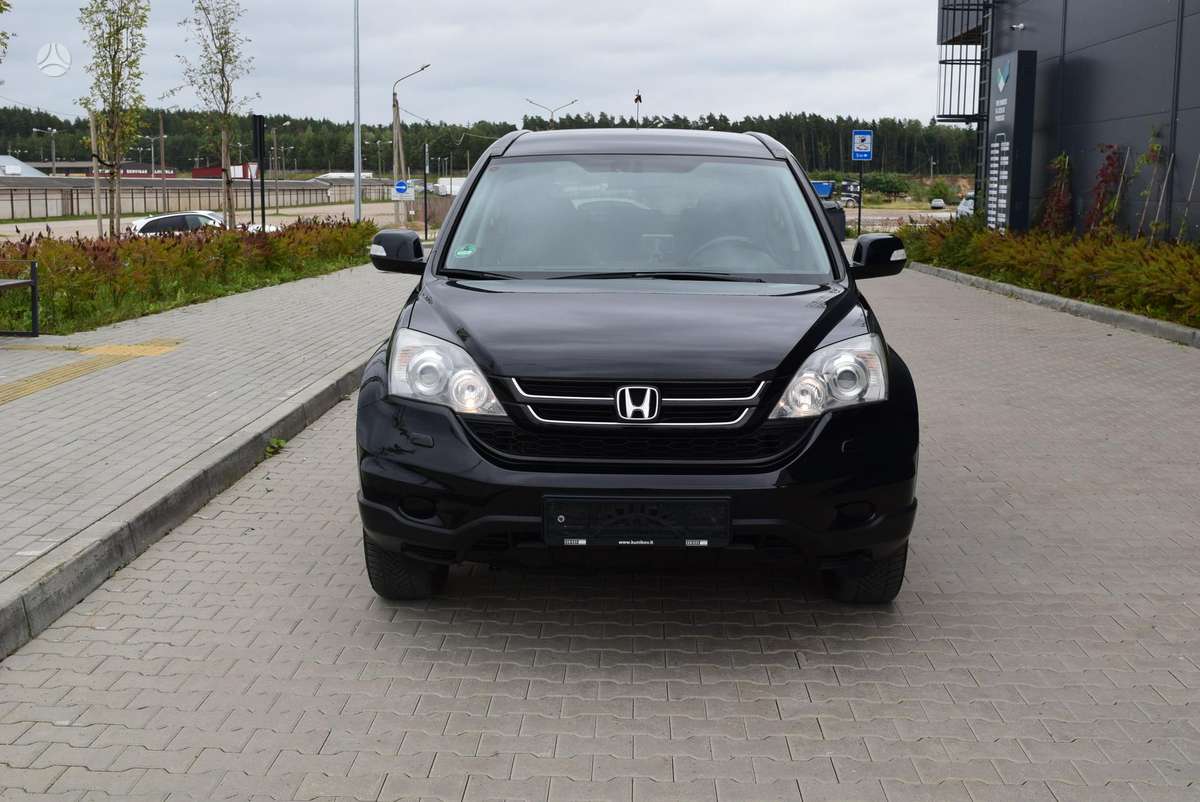 Honda CR-V 2010 — rear view