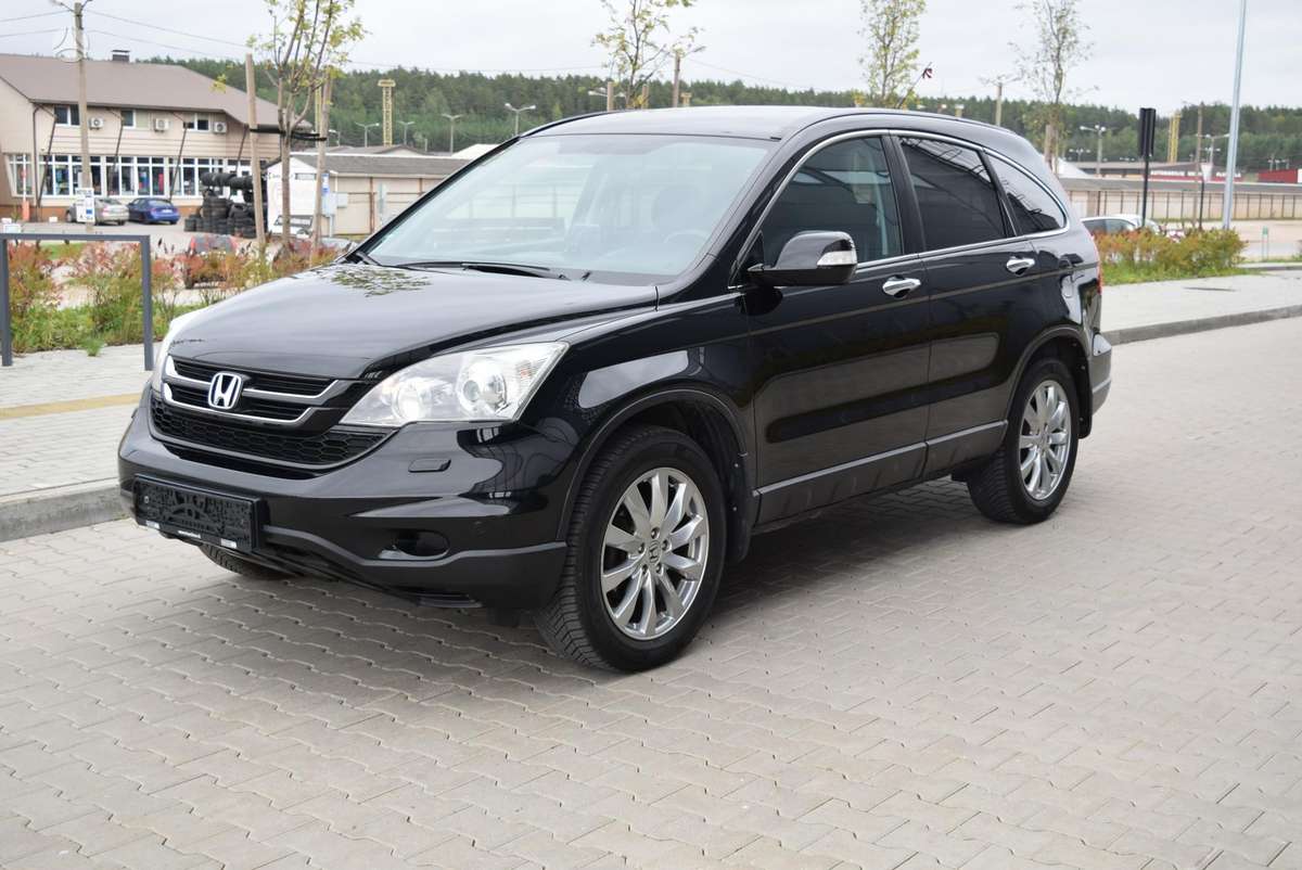 Honda CR-V 2010 — interior