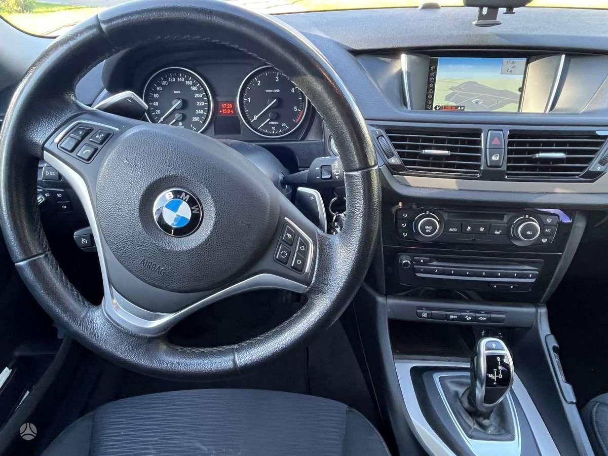 BMW X1 2014 — photo 12