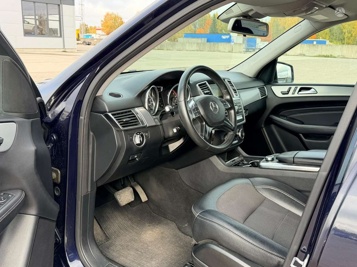 Mercedes-Benz ML250 2012 — photo 9