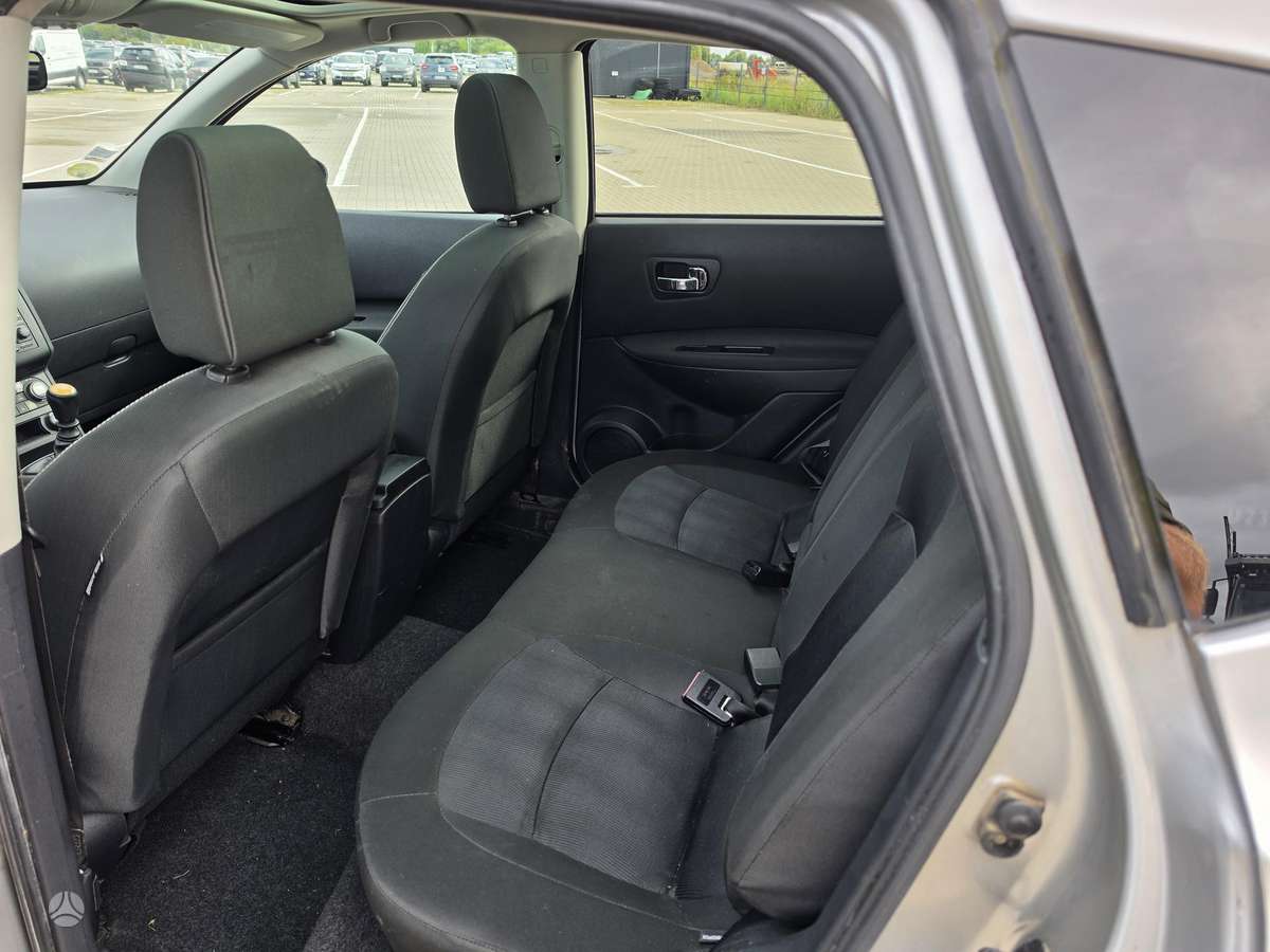 Nissan Qashqai 2011 — photo 5