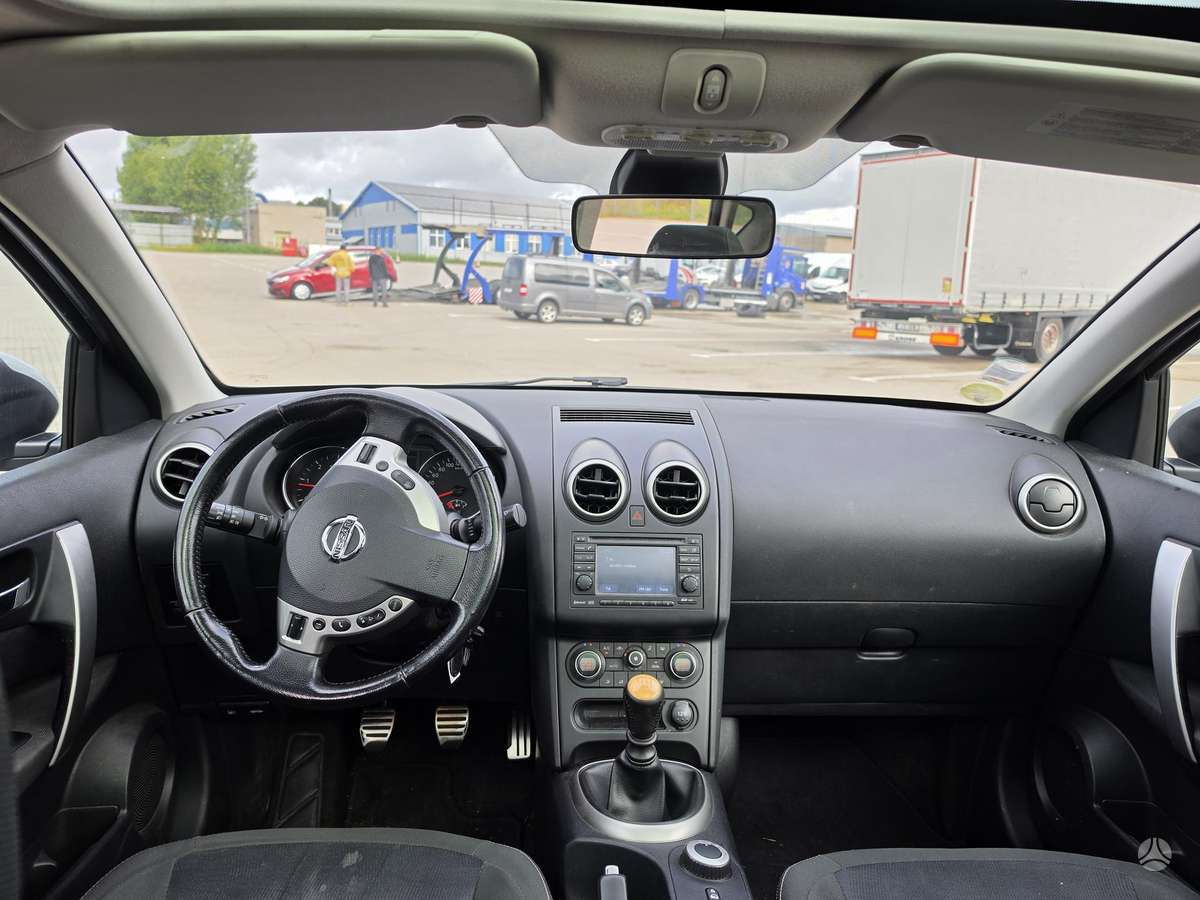 Nissan Qashqai 2011 — photo 6