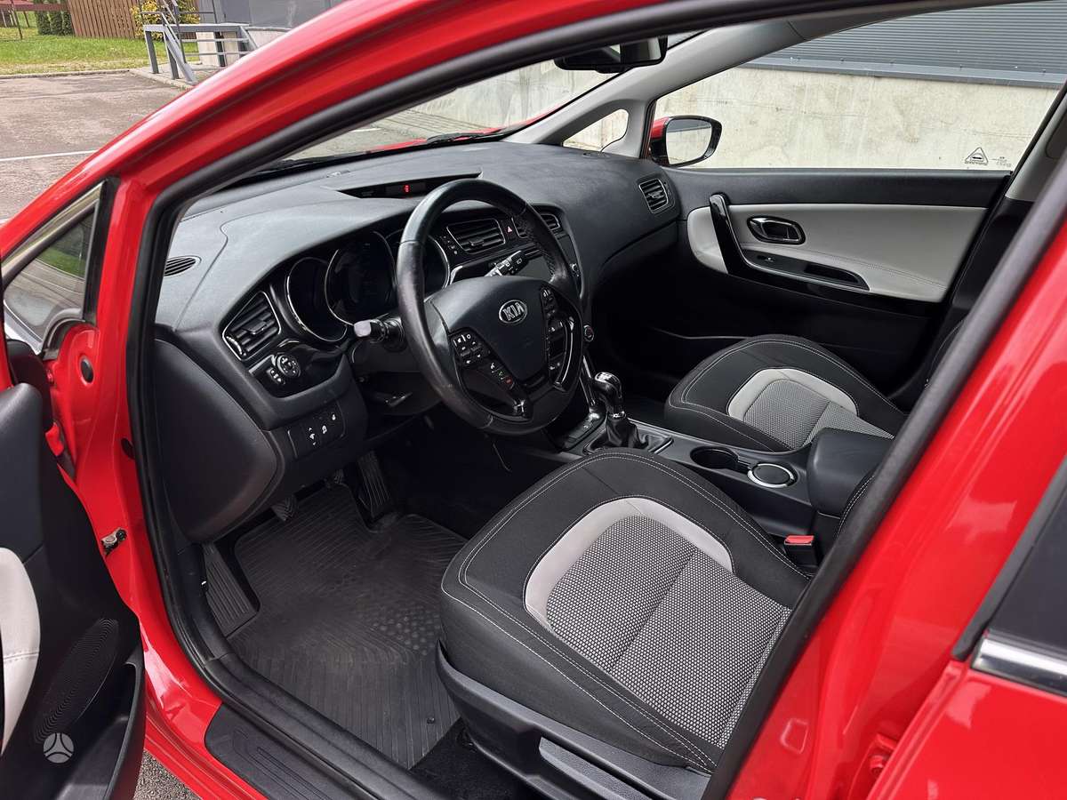 Kia Ceed 2015 — photo 9