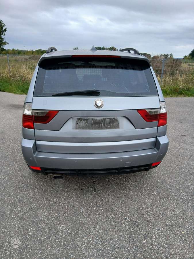 BMW X3 2006 — салон